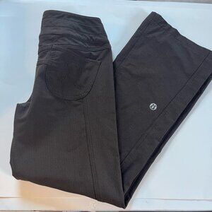 Lululemon carry less hiking pants